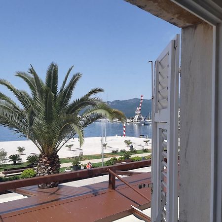 Mulo Stanicica Tivat Phòng bức ảnh
