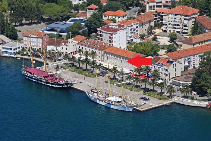 Mulo Stanicica Tivat Ngoại thất bức ảnh
