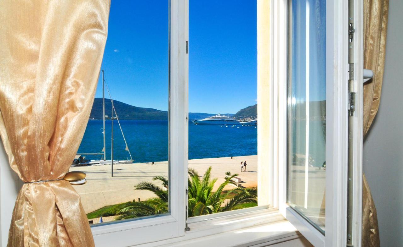 Mulo Stanicica Tivat Ngoại thất bức ảnh